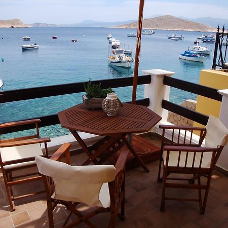 Halkis Muses Villa Екстериор снимка