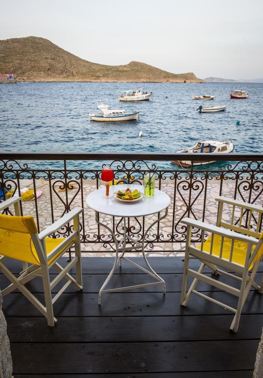 Halkis Muses Villa Екстериор снимка
