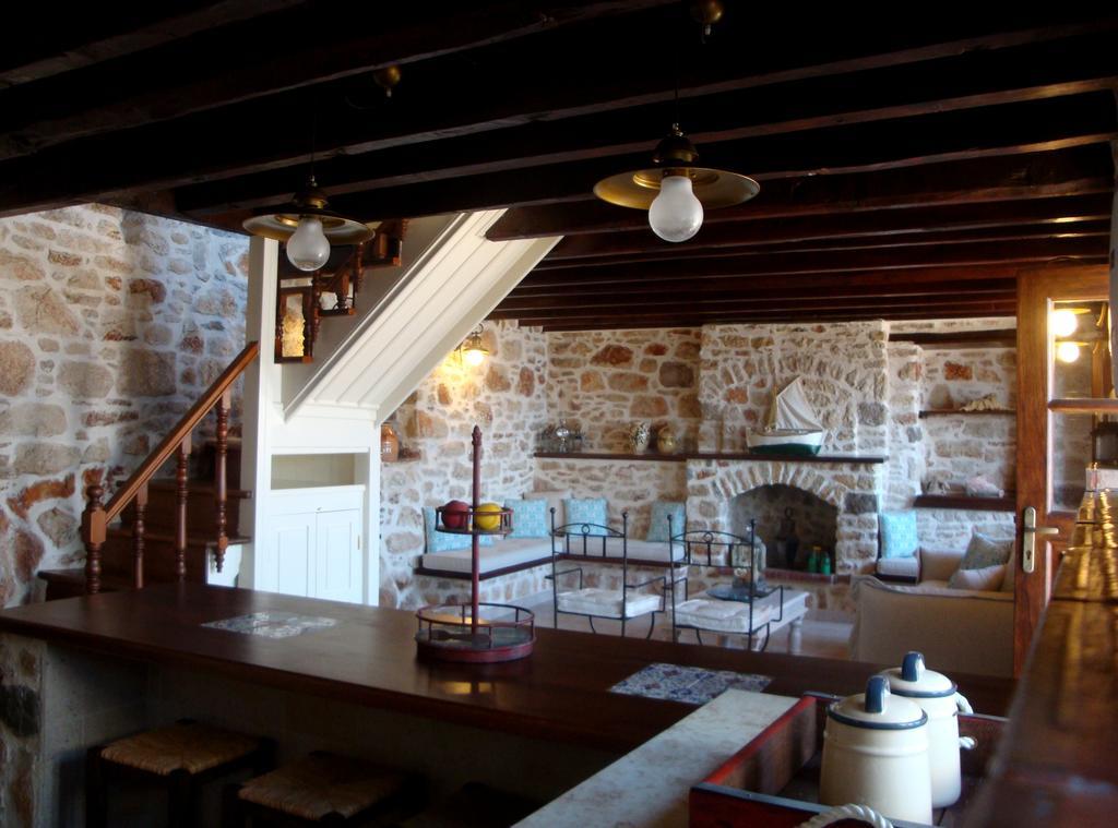 Halkis Muses Villa Екстериор снимка
