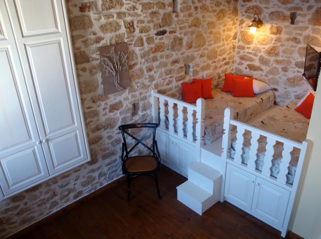 Halkis Muses Villa Екстериор снимка